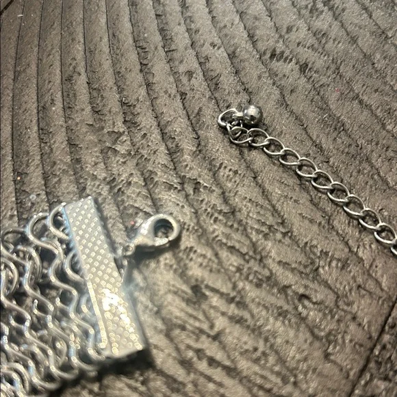 Silver Chain Link Necklace - Picture 3 of 4